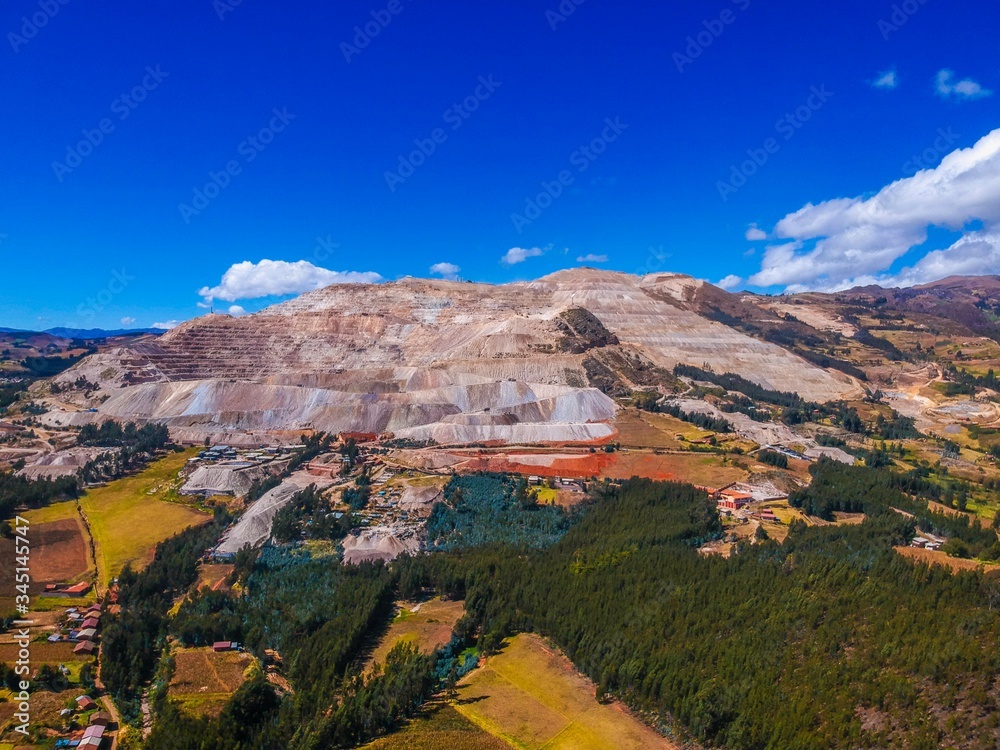 Fototapeta premium la arena mining company