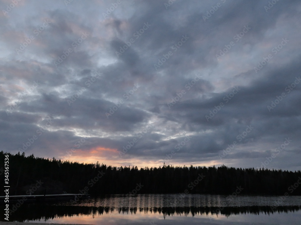 sunset over the lake Usminjärvi.