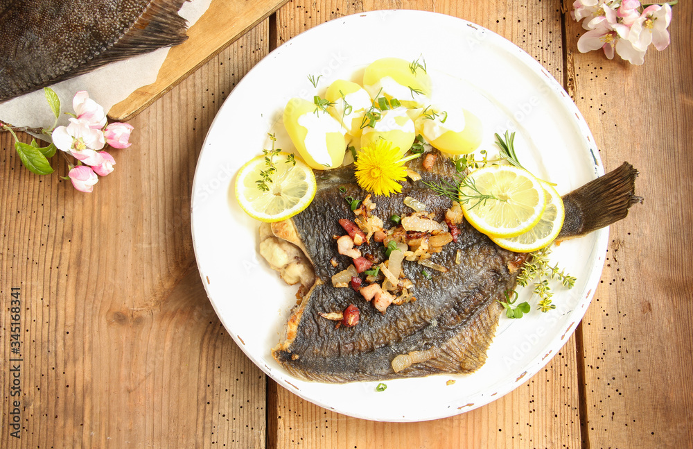 Scholle gebraten Maischolle Fisch frisch Saison Scholle gebraten Maischolle Fisch frisch Saison