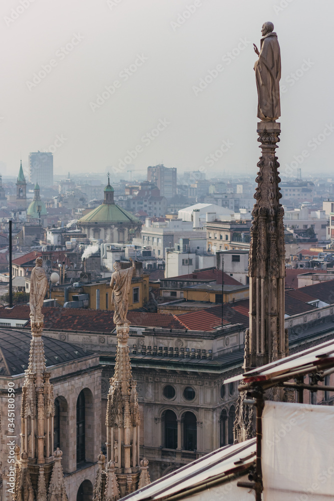 Vista tejados Milan desde el Duomo Italia