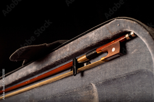 Violin bow 