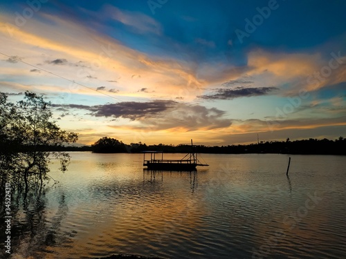 sunset over the river © Leilson
