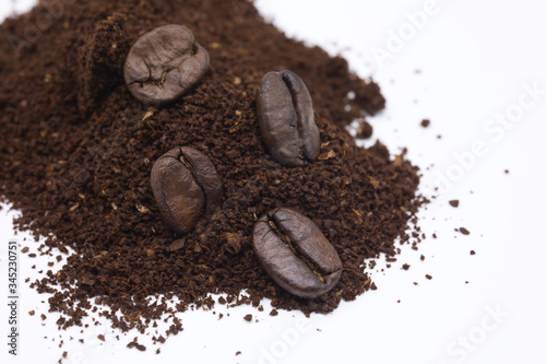 roasted coffee beans with background 