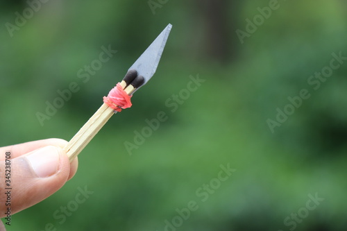 DIY idea for small knife using matches for survival purpose