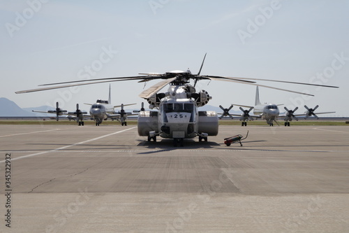 MH-53掃海輸送ヘリコプター
