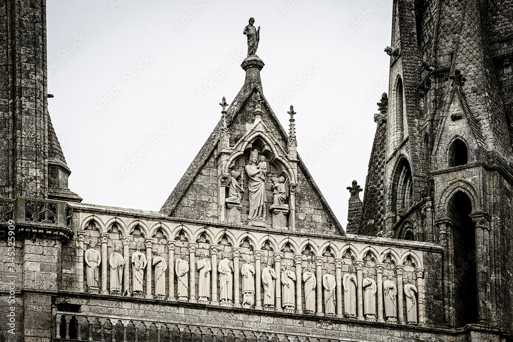 France, cathedral of Chartres, statues on the porch