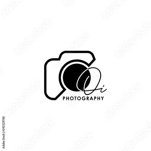 Initial Letter OI with camera. Logo photography simple luxury vector.