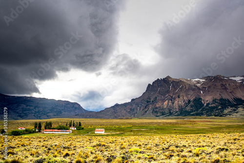 Cuadro en lienzo Estancias en la patagonia