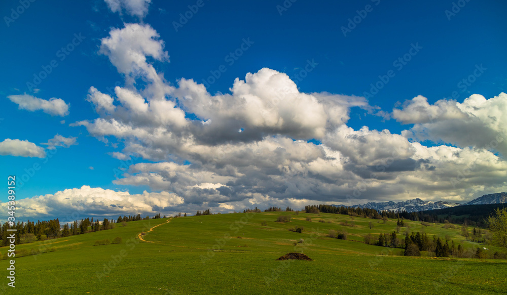Panorama na Tatry z Dzianisza - z Magury Witowskiej Panorama na Tatry z Dzianisza - z Magury Witowskiej