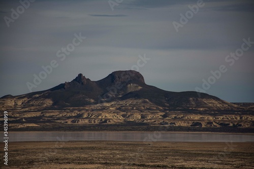 VOLCAN MADRE Y HIJO

