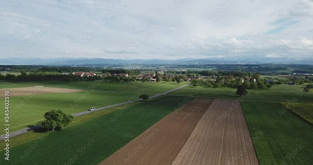 sur une route de Thurgovie - Suisse sur une route de Thurgovie - Suisse