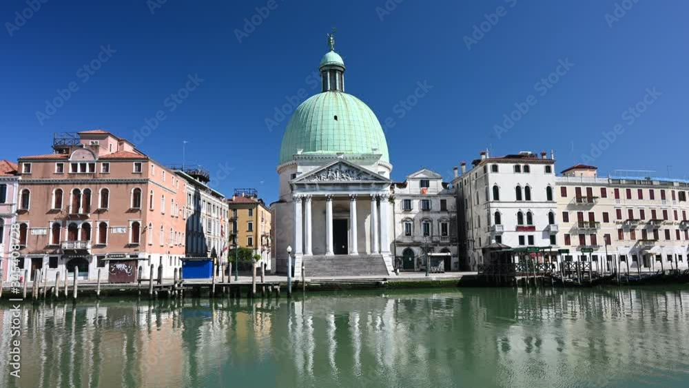 May 2020, Venice-Italy, Walking through the monuments of the ancient city of Venice at the time of the coronavirus, between closed shops and the absence of tourists May 2020, Venice-Italy, Walking through the monuments of the ancient city of Venice at the time of the coronavirus, between closed shops and the absence of tourists