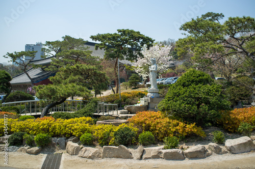 statue of a woman in a Park in Seoul.