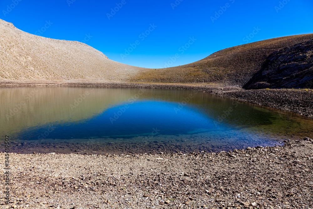 Image of Lac des Garrets (2621 m) located in the Southern French Alps