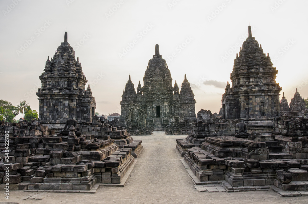 Fototapeta premium Prambanan Temple (Candi Rara Jonggrang), Java, Indonesia