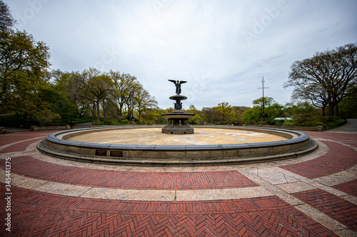 Bethesda Fountain photo