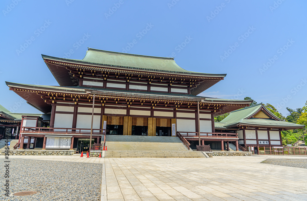 成田山新勝寺大本堂