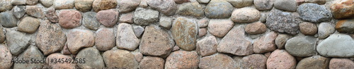 Masonry of different stones