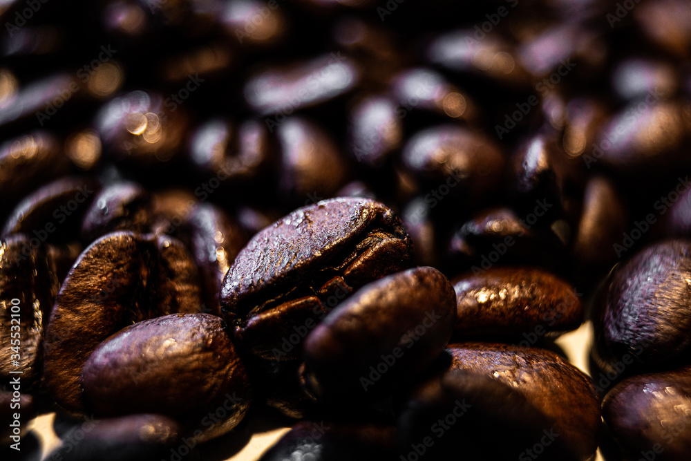 Fototapeta premium roasted coffee beans