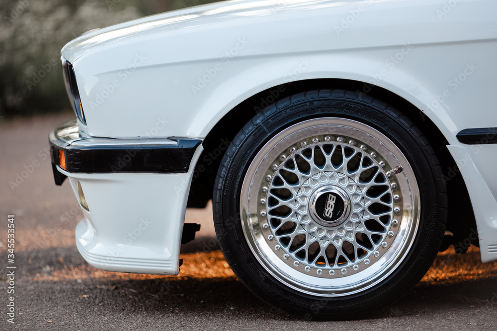Foto Stock BMW M3 e30 outdors, sport wheels | Adobe Stock
