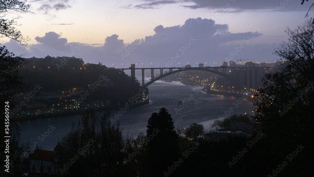 Fototapeta premium night city