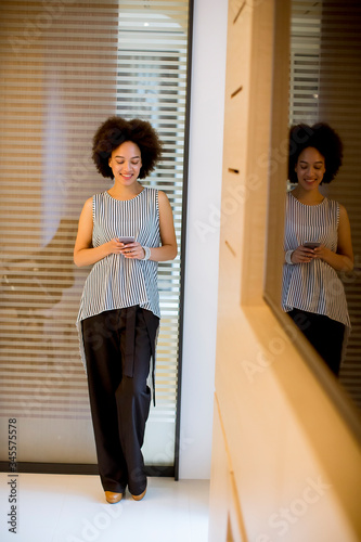 Smiling african american bu...