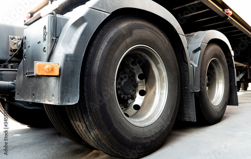 close up truck wheels of semi truck trailer   © Siwakorn1933