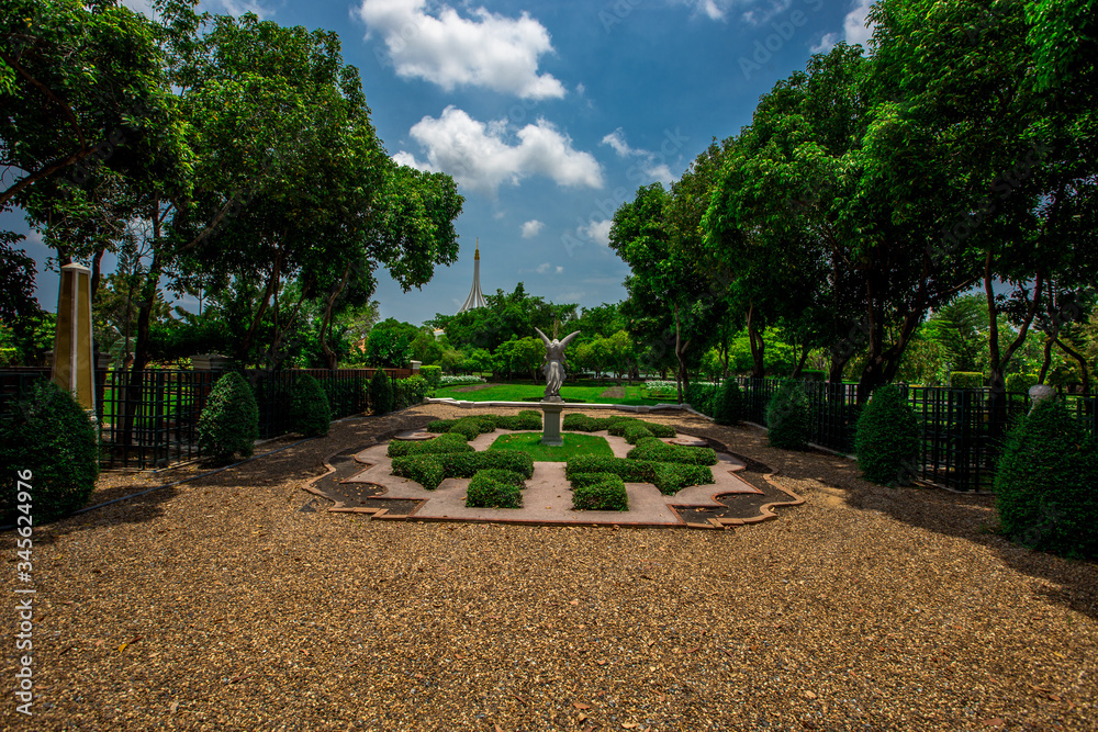 Fototapeta premium Public Park (Suan Luang Rama 9) - Bangkok: 3 May 2020, atmosphere in the park, people come to sit, walk, exercise, during the day, in Nong Bon Prawet District, Thailand