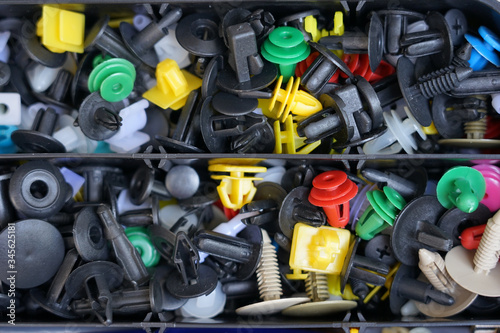Accessories fastener clip colorful equipment for maintenance automotive in the box