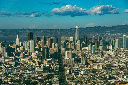 San Francisco, California © Visualblinker