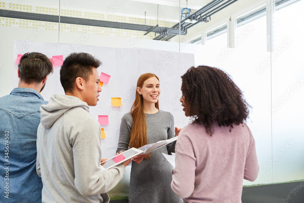 Fotografie Web designers or students at start-up meetings