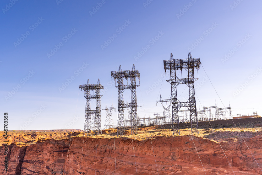 Obraz premium Power plant over dam