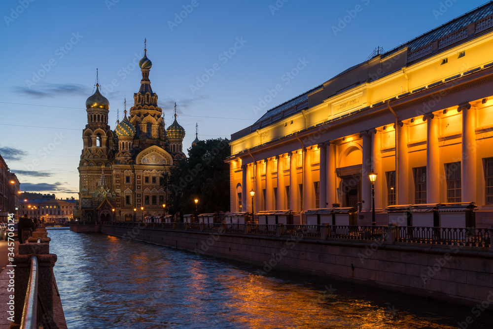 Sankt Petersburg at night, with a view towards the Church of the Savior on Spilled Blood, Russiand