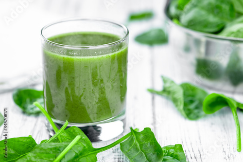 Homemade spinach smoothie (close up; selective focus)