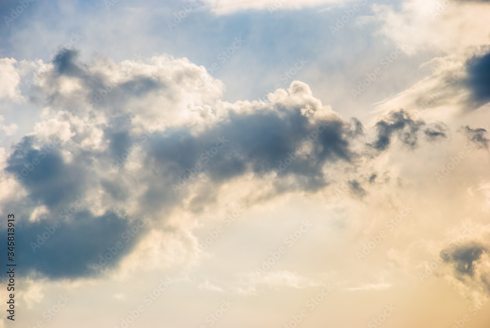 Obraz premium Sky and clouds during early evening