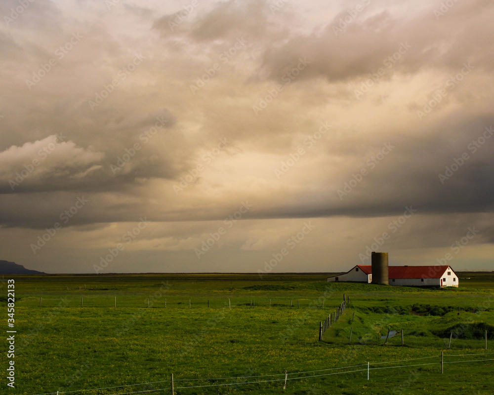 Fototapeta premium Old barn