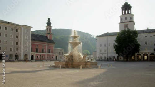WS Residenzplatz (Residence Square) with Residenzbrunnen