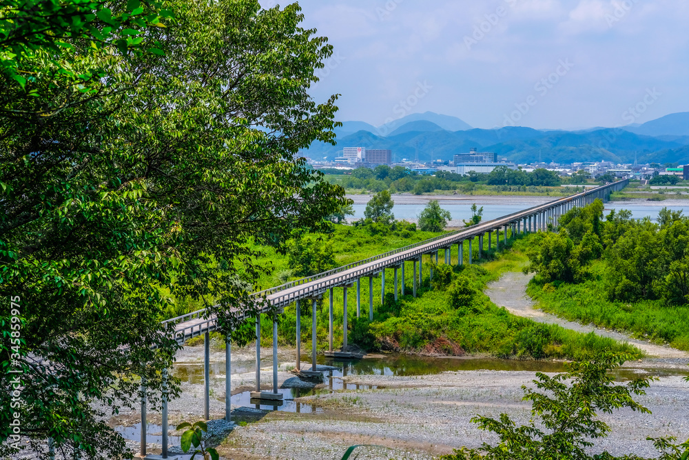 Fototapeta premium 静岡県の蓬莱橋