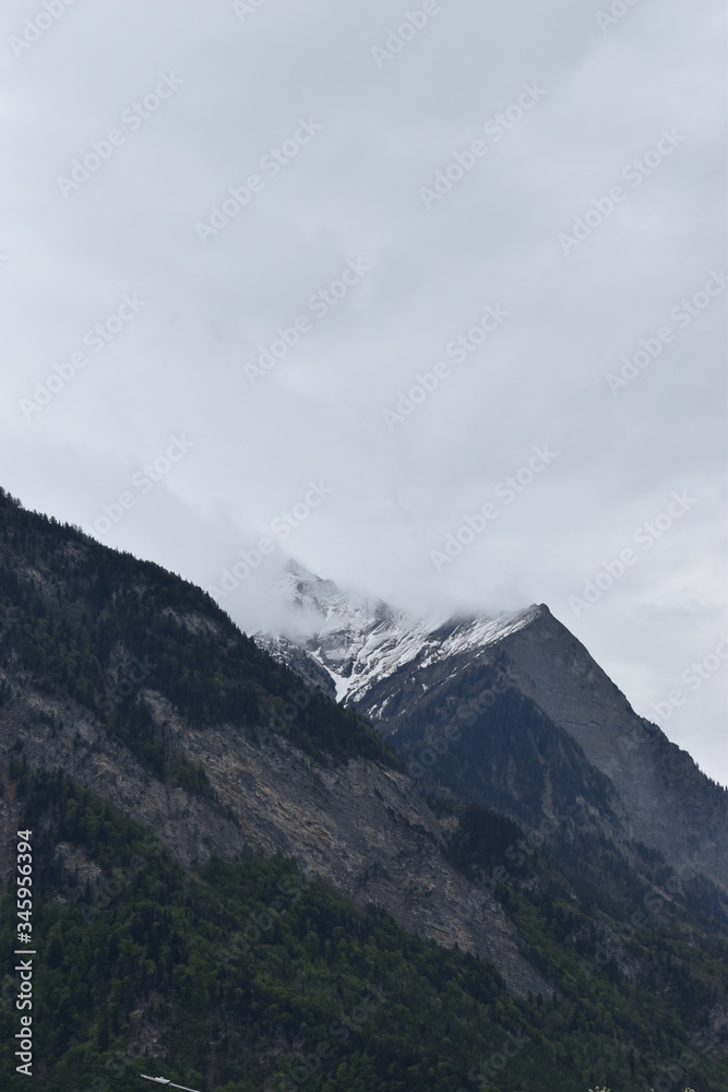 Obraz premium Berglandschaft in der Schweiz