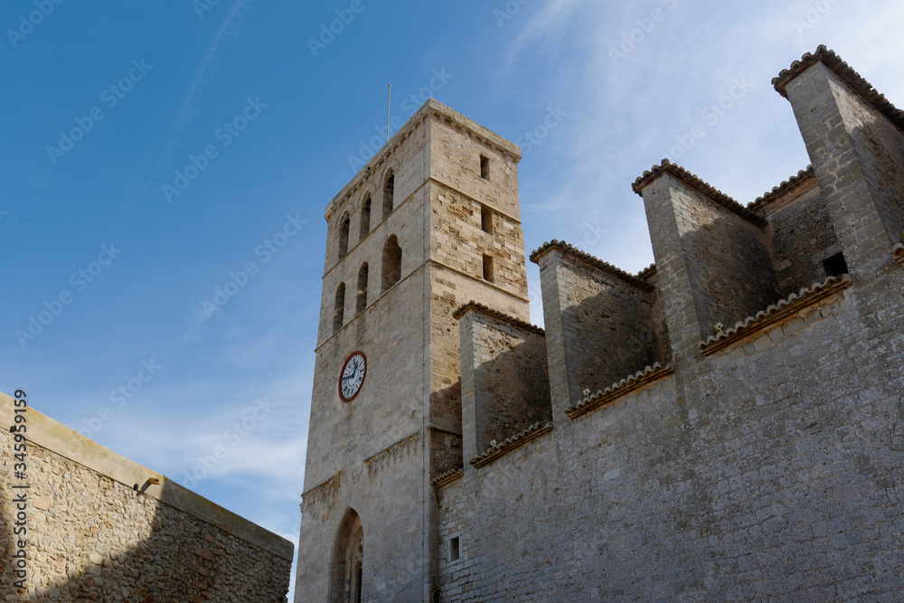 Vista de la catedral de ibiza, Santa María de las Nieves