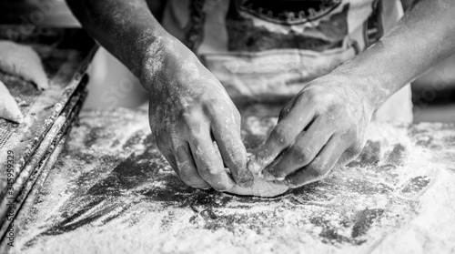  Delicious bread production