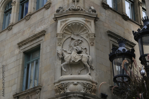 Escultura de la plaza Sant Jaume