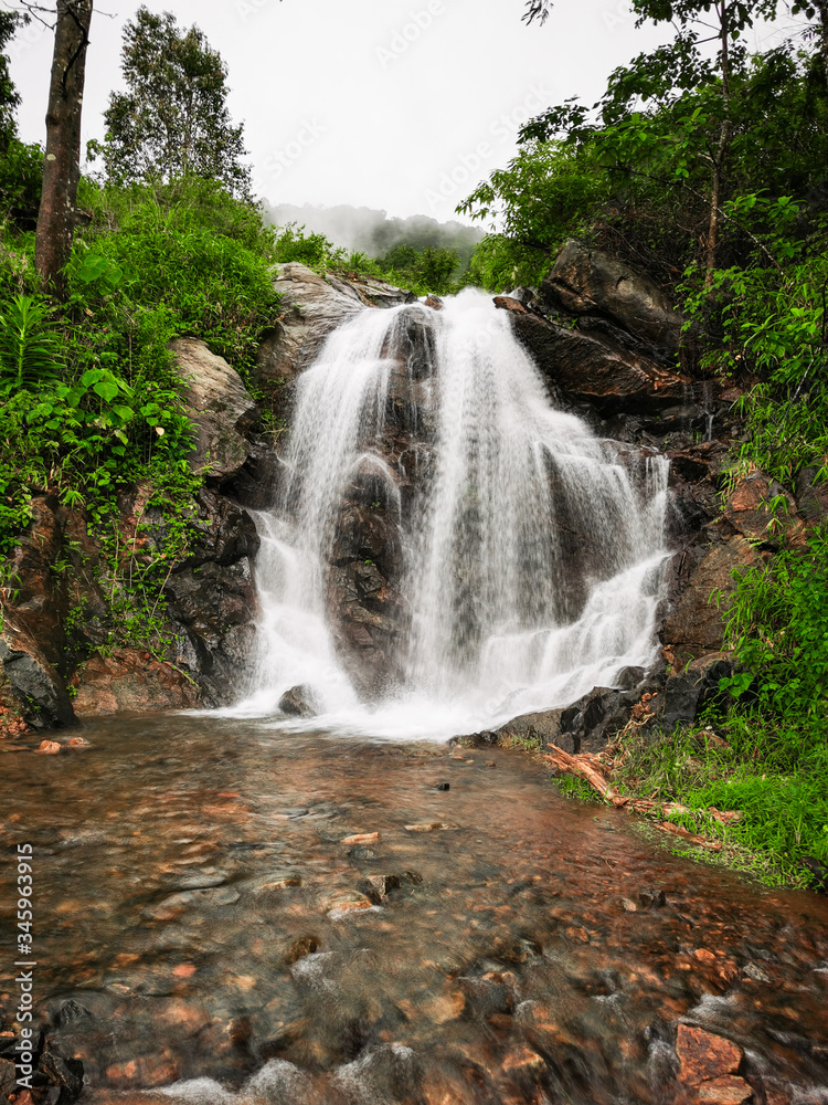 Obraz premium WATER FALLS