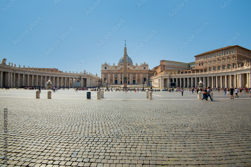 Obraz premium Vista panorámica de la Plaza de San Pedro en el Vaticano