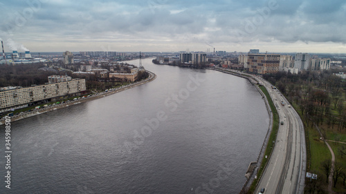 Санкт-Петербург. Река Нева в Невском районе.14.11.2017. © Сергей Шмидт