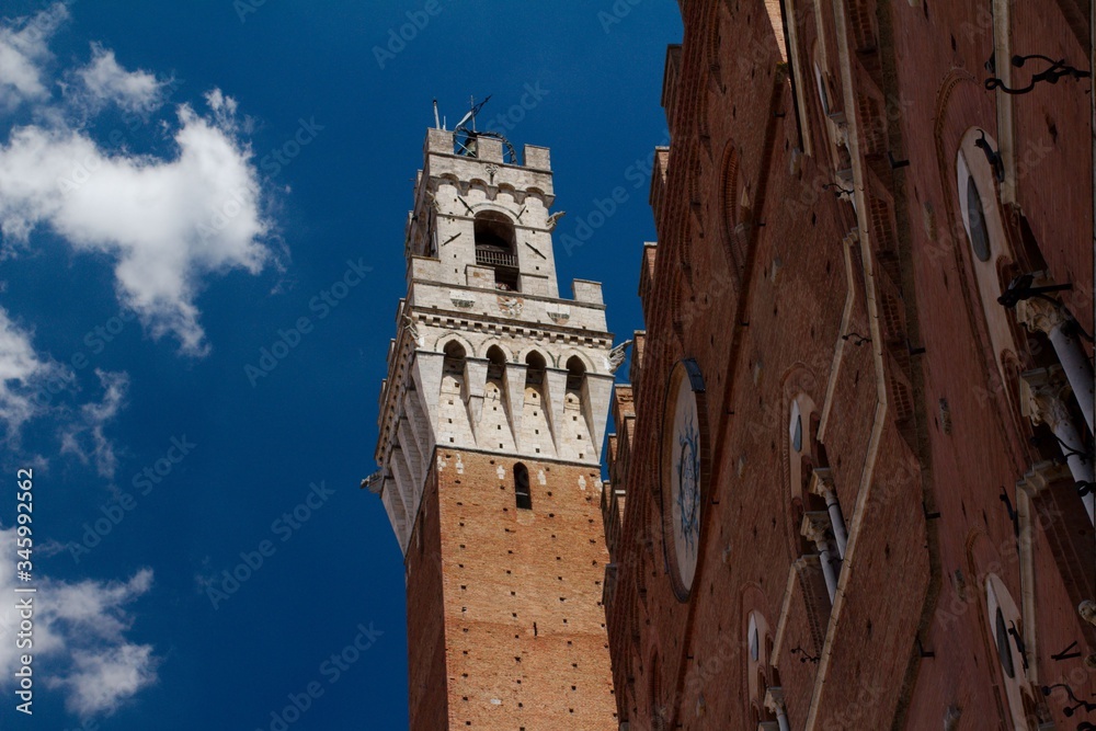 Torre del Mangia w Sienie - Toskania, Włochy