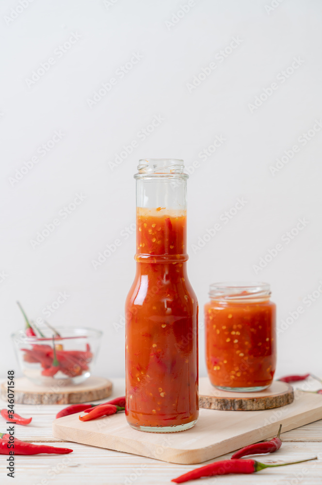 chilli or chilli sauce chilli or chilli sauce