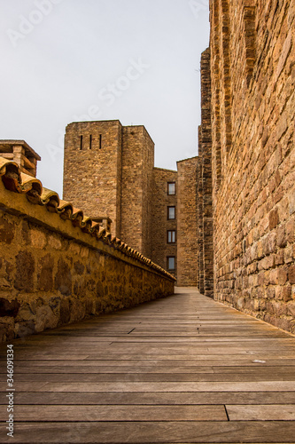 Cuadro en lienzo Historical Castle of Cardona in Barcelona, Catalonia.