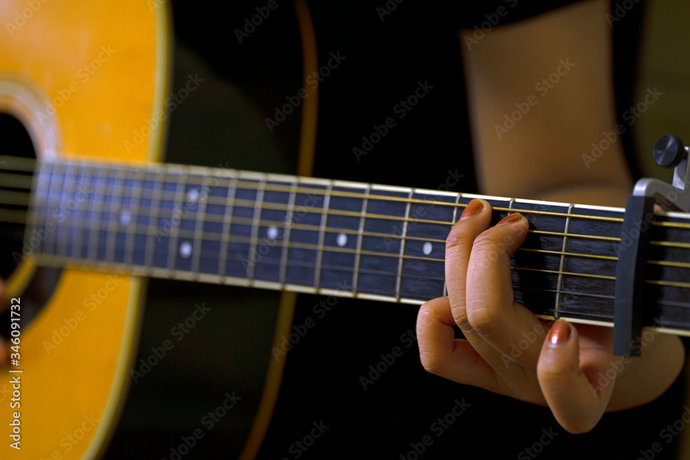アコースティックギター