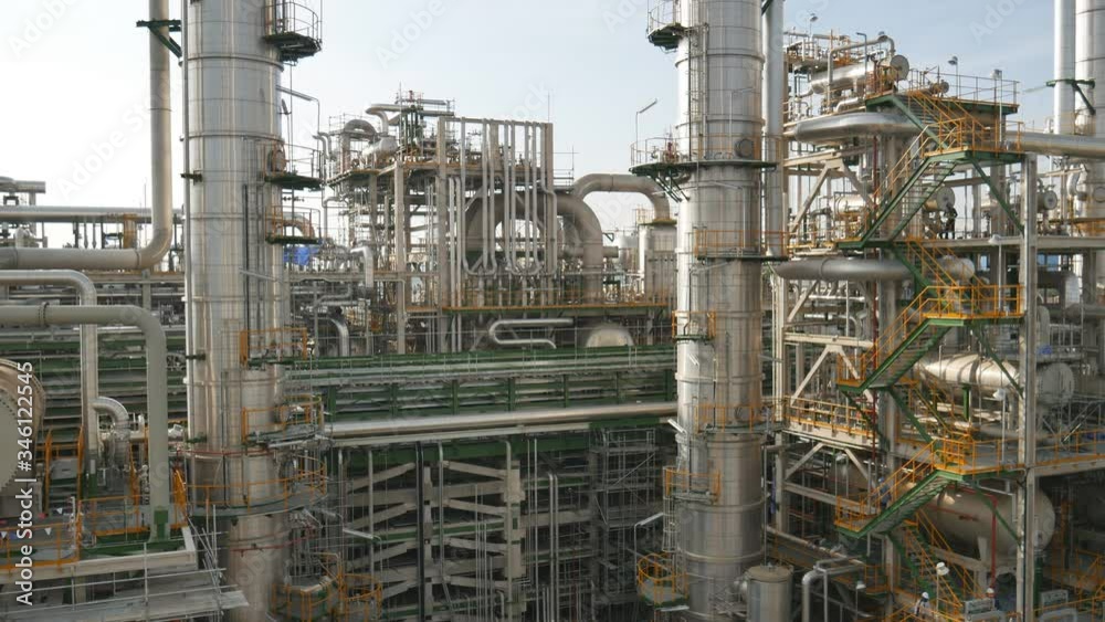 Refinery petroleum plant structure, Panning video Refinery petroleum plant structure, Panning video